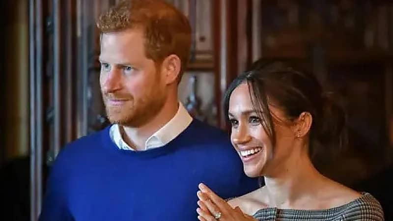 رقصة جريئة لميغان ماركل مع الأمير هاري تثير جدلاً.. فيديو