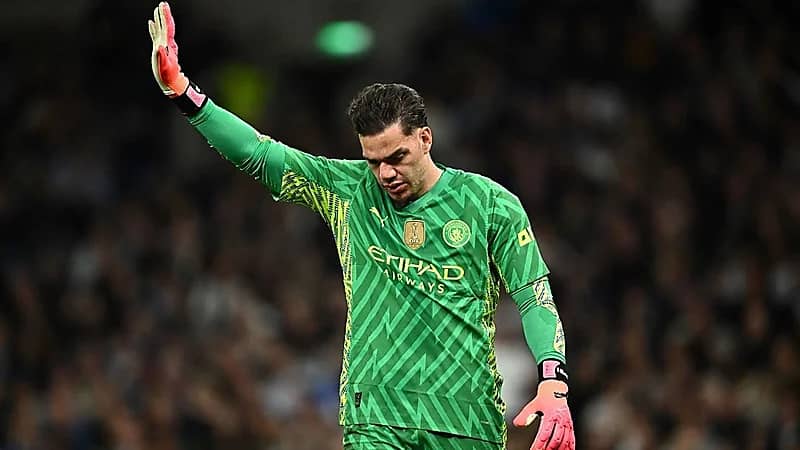 إيدرسون يفضل الانتقال إلى دوري روشن