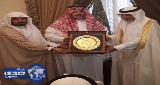 تكريم شهداء الوطن والواجب وعدد من حملة الدكتوراة والماجستير بعسير