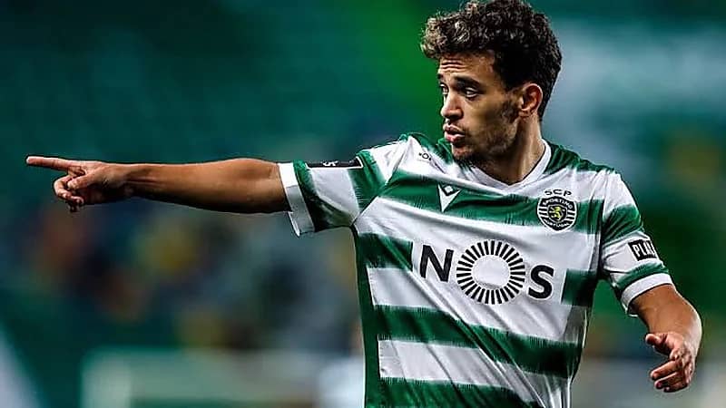 أموريم يحدد بديل برونو فرنانديز في حال رحيله