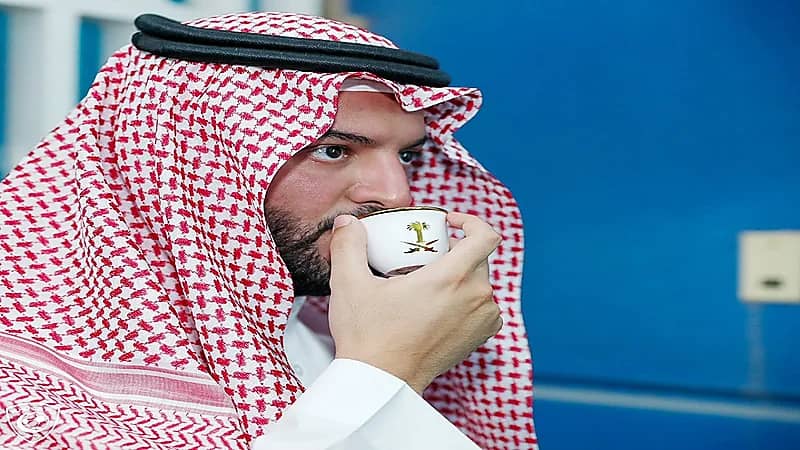 خلف ملفي: فهد بن نافل ينافس كل رؤساء الهلال السابقين