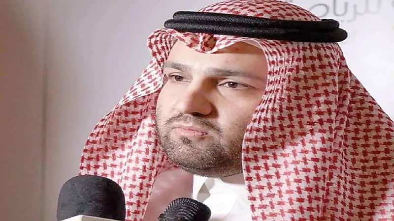 أيمن الرفاعي: يحق للأهلي التعاقد مع أجنبي جديد بشرط