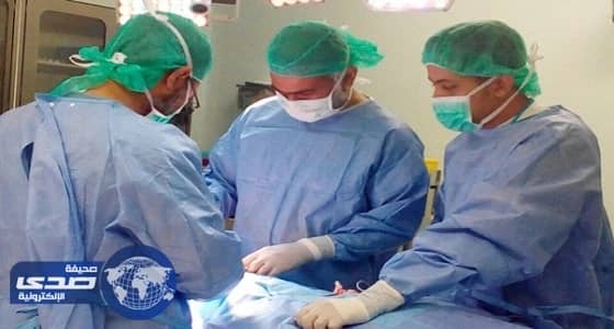 ترقيع مجري البول باستخدام بطانة الفم لطفل في فيصل الطبي