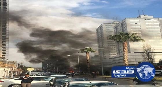 بالفيديو ..انفجار سيارة مفخخة قرب محكمة في مدينة أزمير بتركيا