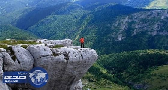 وفاة سائح ألماني مٌسن بنوبة قلبية فوق سلسلة جبلية