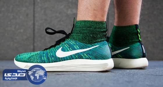 غضب إندونيسي بسبب ارتداء رئيسهم حذاء بـ2.8 مليون روبية