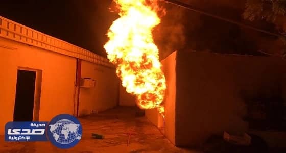 بالصور.. " عداد كهرباء " يتسبب في احتراق منزل مواطن " بالفحو "