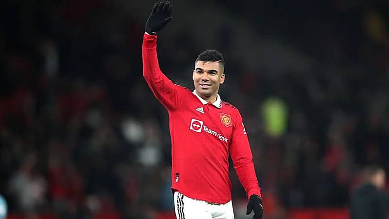 النصر يسعى لتعزير صفوفه بنجم مانشستر كاسيميرو