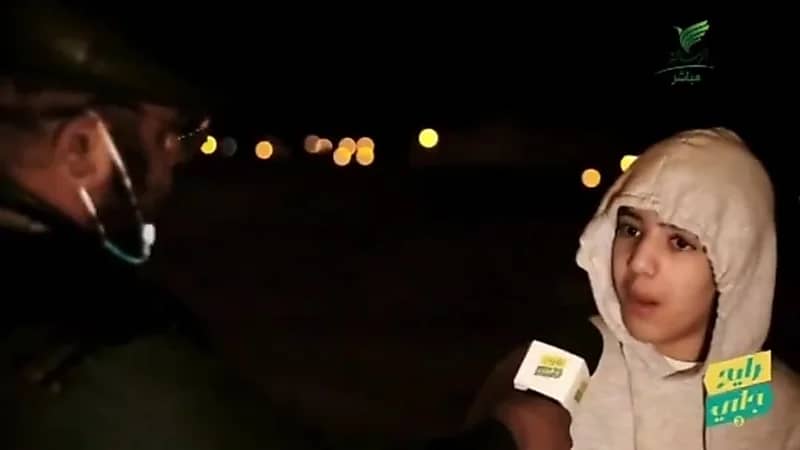 بالفيديو.. طالب ينال إعجاب الكثيرين بعد ردة فعله على تعرضه للظلم