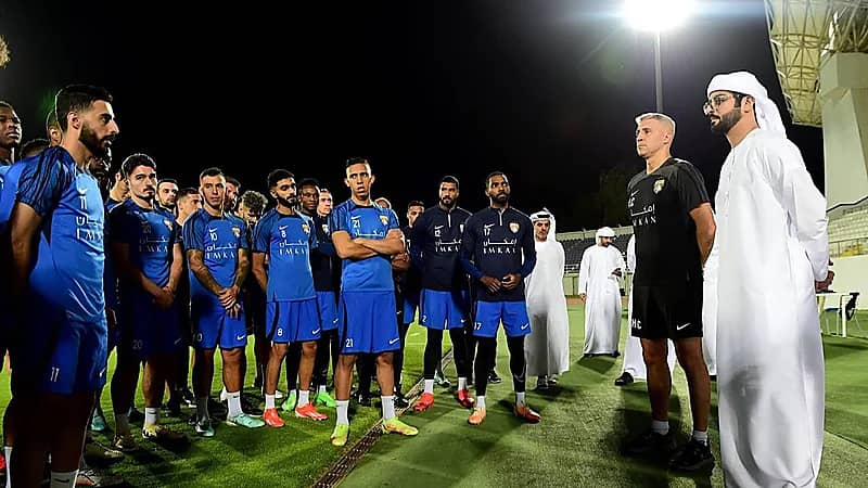 نقاش الجاسر والمراقب الدولي منعم فاخوري حول تأجيل مواجهة الهلال والعين .. فيديو