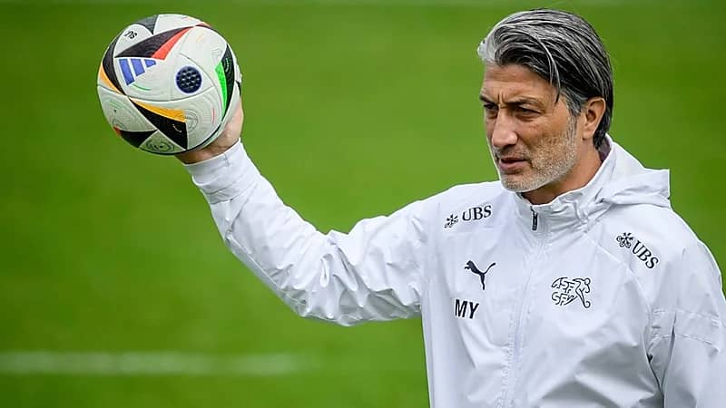 الاتحاد يتجه للتعاقد مع المدرب ياكين