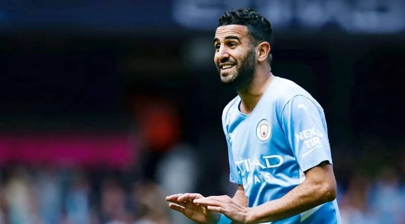 بسبب سوزا.. تأجيل إعلان انضمام محرز إلى الأهلي