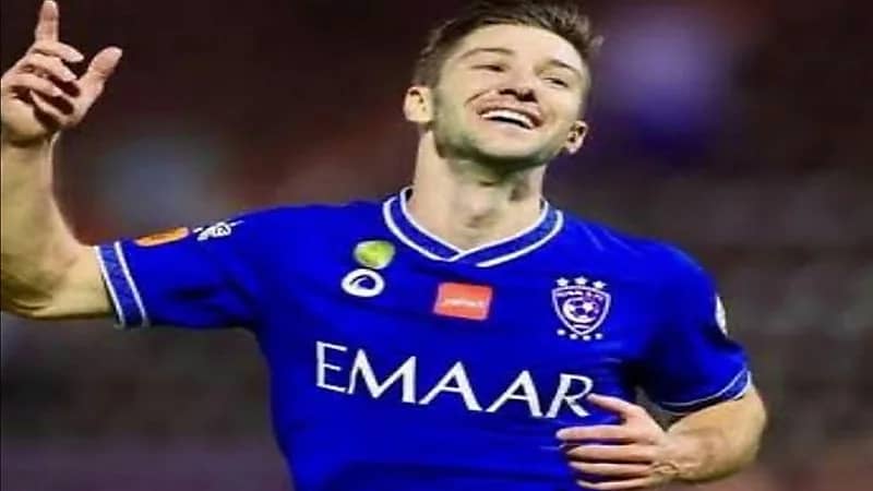 "فييتو" يطمح بإنجاز عالمي مع "الهلال"