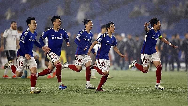 يوكوهاما يتأهل لمواجهة العين في نهائي آسيا