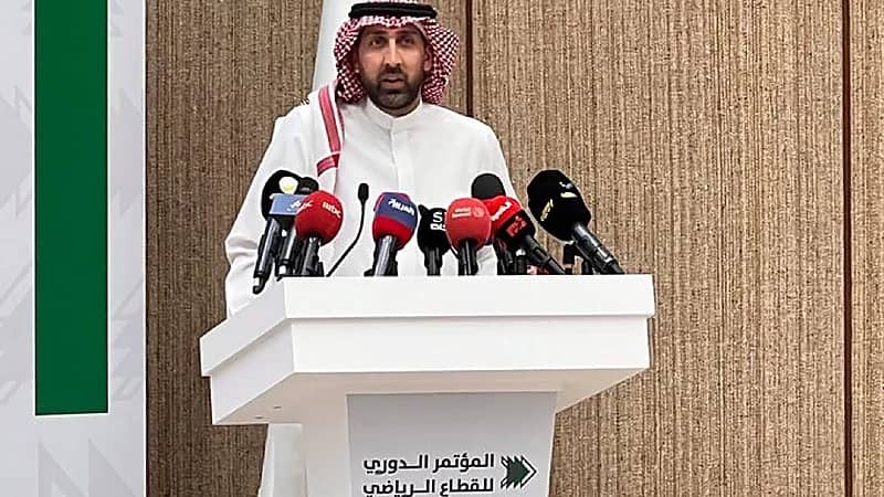 أنس دهلوي: تقديم طلبات التيفو قبل 10 أيام من المباراة.. فيديو