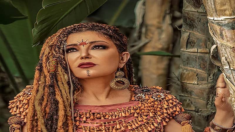 صور.. سميرة سعيد في إطلالة أفريقية