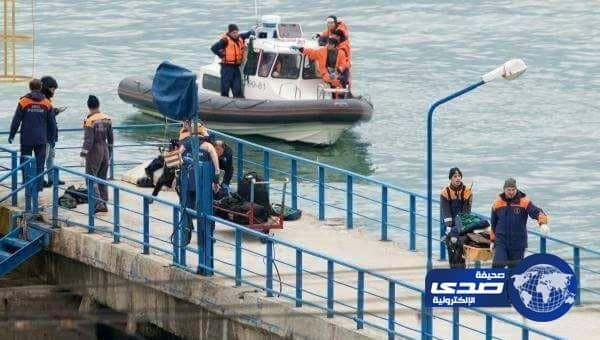 انتشال 10 جثث على الأقل لضحايا الطائرة الروسية