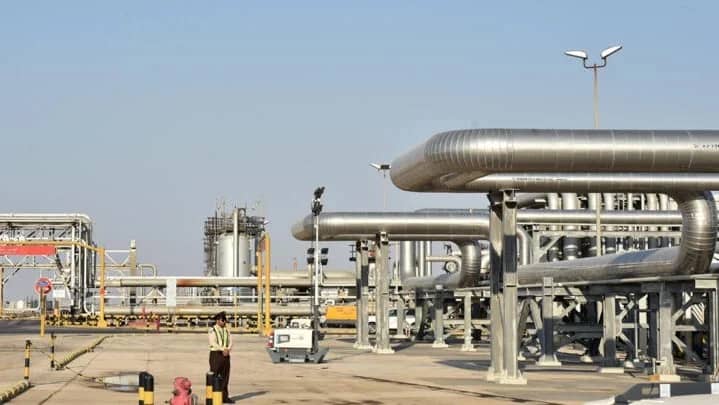 تراجع صادرات النفط 14.9% إلى 245 مليار ريال بالربع الأول