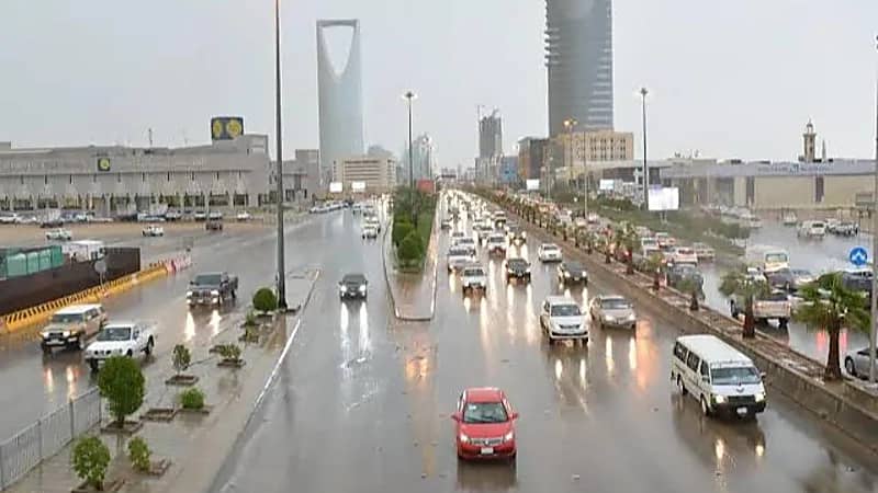 الحصيني: متوقع أمطار متفاوتة اليوم مع سيل متوسط