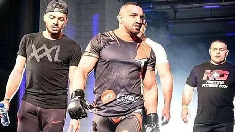 وفاة غامضة لبطل فنون قتالية مغربي