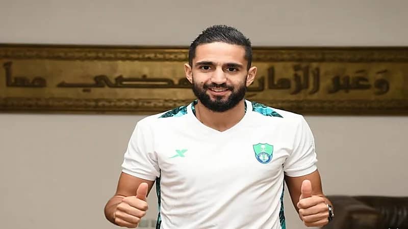 رياض بودبوز يغيب عن مباراة الأهلي والعروبة