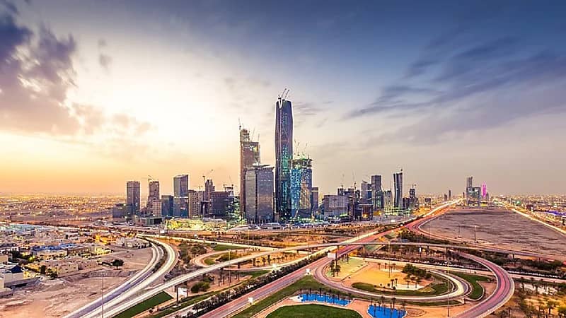 مختص يكشف مستقبل أسعار الفنادق مع تطبيق نظام السياحة الجديد
