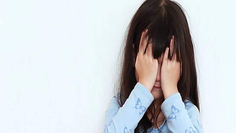 سجن رجل أعمال شهير بتهمة التعدي على فتيات بدار أيتام