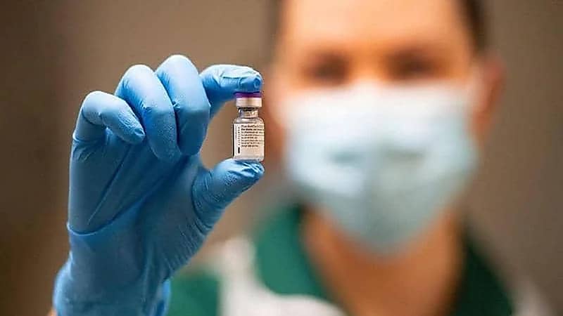 دراسة: لقاحات كورونا أقوى من مناعة المصاب بالفيروس سابقًا