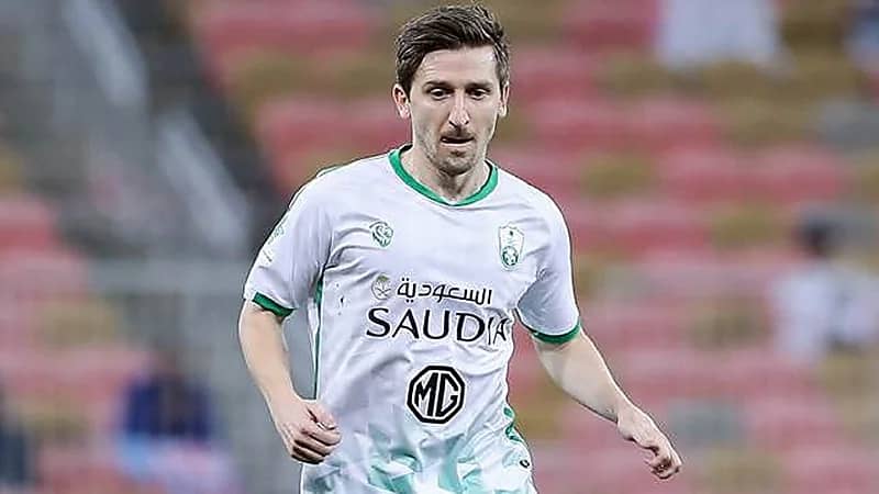 "الأهلي" يوقع مخالصة مالية مع مارين ويحدد بديله