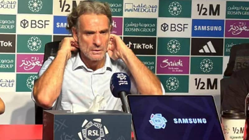 مدرب الوحدة: لا أعلم عن الاحتجاج ضد النصر