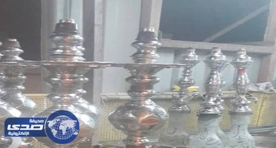 بالصور.. مصادرة 28 أرجيلة تقدم للنساء والفتيات في العمرة