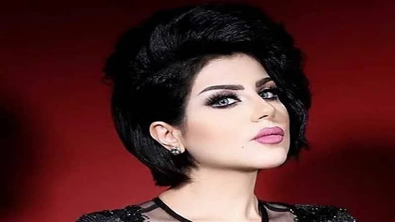 "حظن كلن يتمناه".. شاب يضع طفل في حظن حليمه بولند