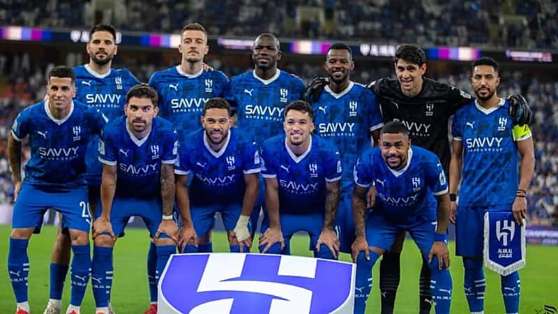 الهلال يقترب من ضم حارس فرنسي