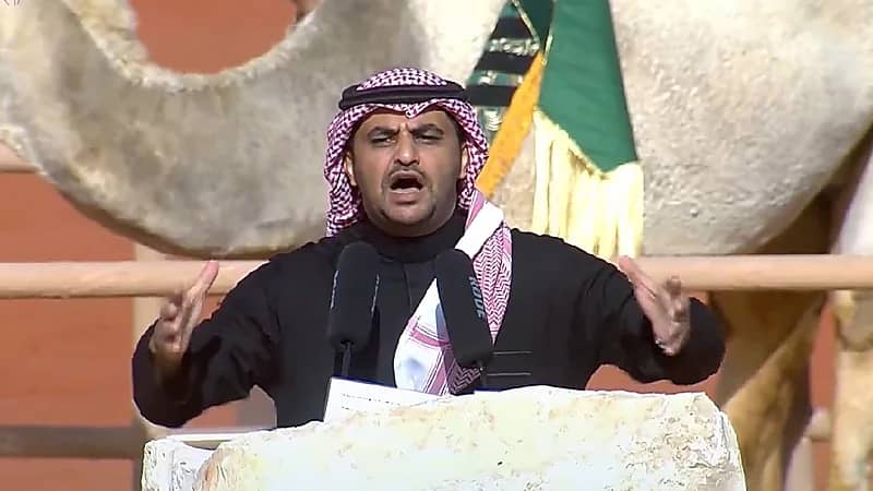 "نشوف اللي بينبذ مملكتنا منكسر ومهان" .. قصيدة للشاعر "بن بتلاء" تلقى تفاعلاً