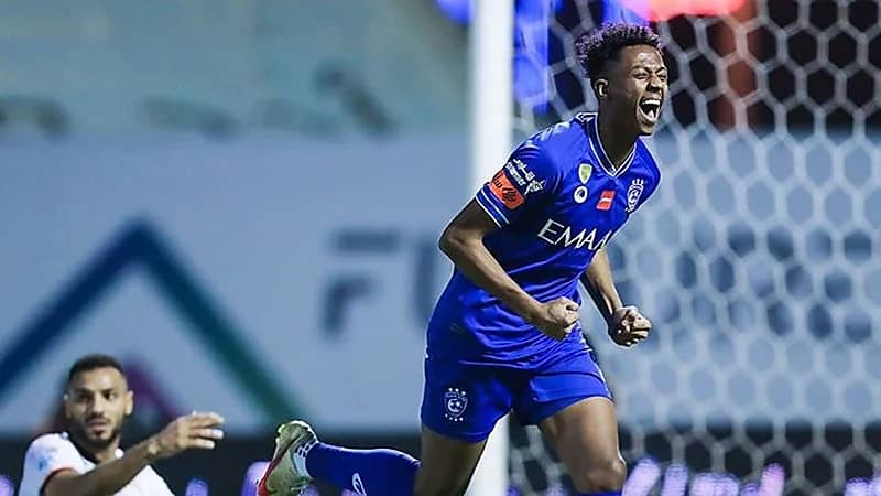 اختيار ناصر الدوسري كأفضل لاعب واعد في نصف نهائي أبطال آسيا