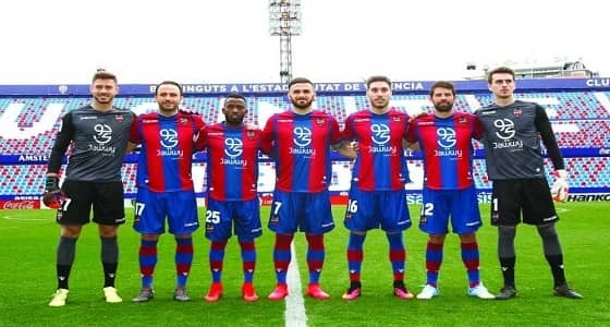 " جوي " على قميص ليفانتي بفضل " المولد "