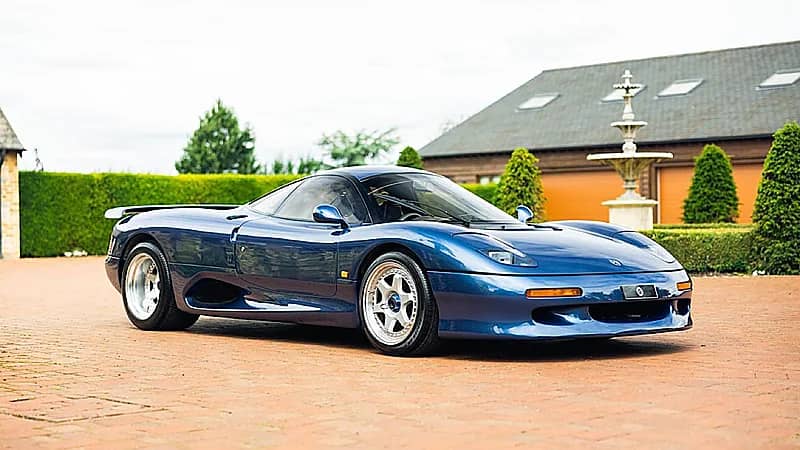 بالصور.. مواصفات وأسعار جاجوار XJR-15 التي صدر منها 27 نسخة للاستخدام