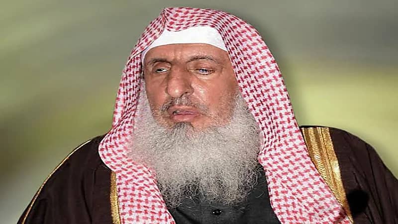 المفتي: لقاح كورونا ليس مفطرا للصيام