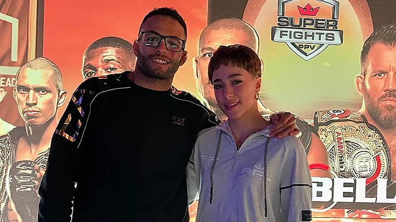 الملاكمة هتان السيف‬⁩ تعلن خطبتها على الملاكم عبدالله القحطاني‬⁩ ‏ .. صور