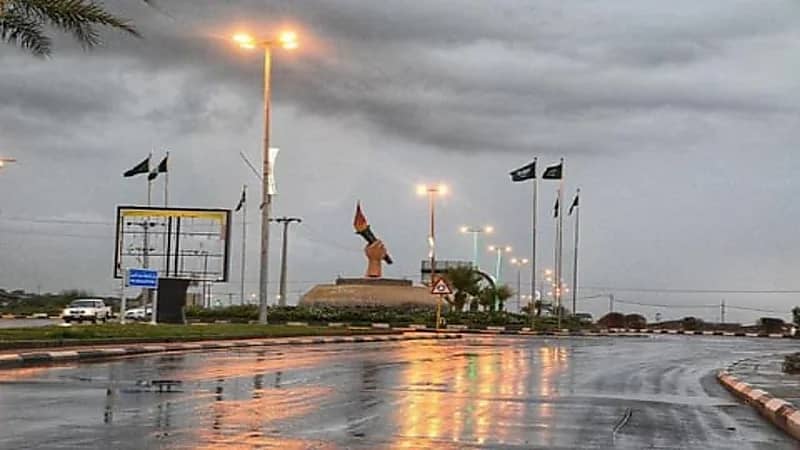 رياح شديدة وسحب رعدية ممطرة على جازان