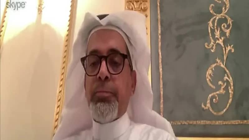 أستاذ تسويق : إهانة كبيرة أن تُلبس شركة شخصا "خيشة" وتدعي بأنه شماغ(فيديو)