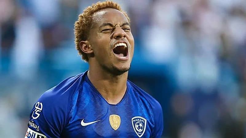 نجل "أندرية كاريلو" الثالث يصبح من مواليد المملكة