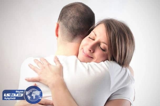 6 أشياء تحدث في جسمكم عندما تتعانقون