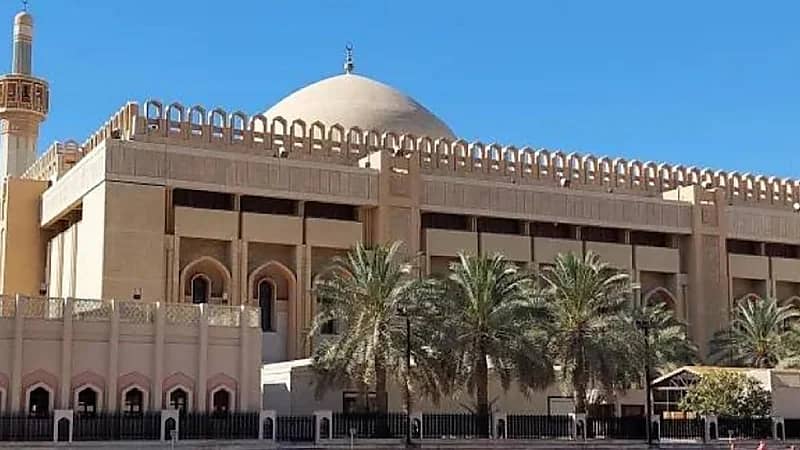 ‎الكويت تقلص وقت الإقامة والصلاة في المساجد لترشيد الكهرباء