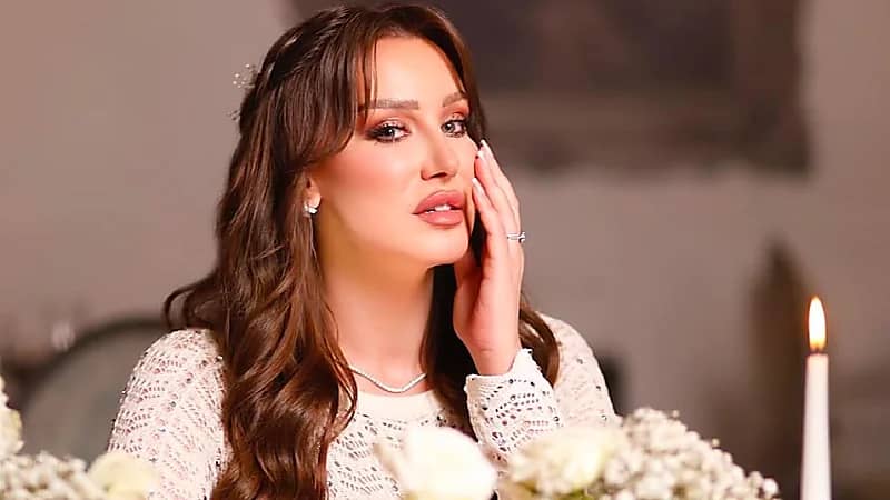 نادين قدور تحتفل بخطوبتها بشكل مفاجئ دون الكشف عن هوية العريس.. صور