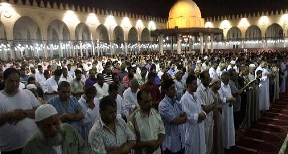 20 ركعة لصلاة التراويح تثير الجدل بالأردن