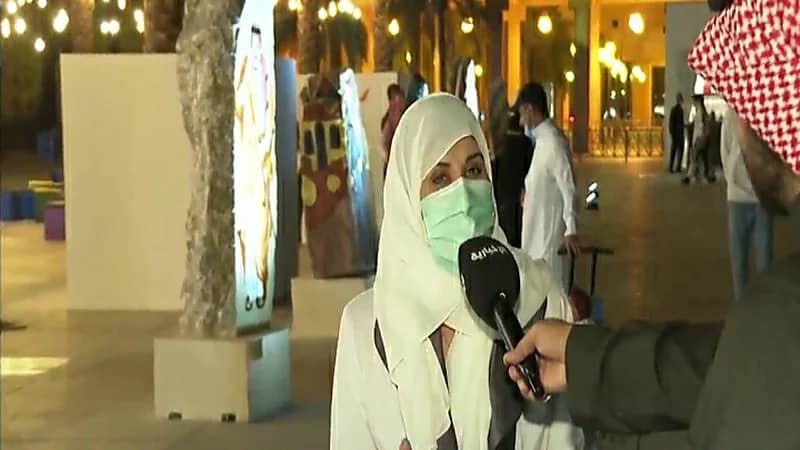 بالفيديو.. الفنان التشكيلية مها الكافي ترسم ملوك المملكة على الصخور في نبض الرياض