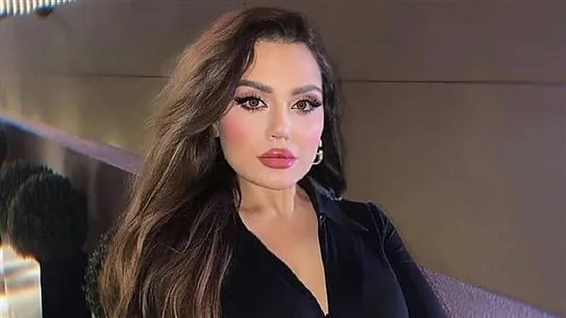 ابنة هيفاء وهبي تستعرض أناقتها بفستان مجسم