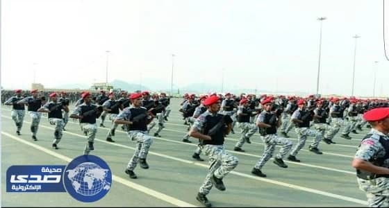 الشرطة العسكرية بسجن عنيزة تتصدى لطائرة فانتيوم الحشيش