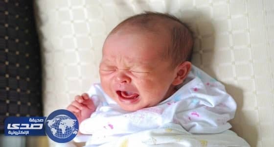 سجن رجل وزوجته ضربا طفلهما الرضيع حتى الموت